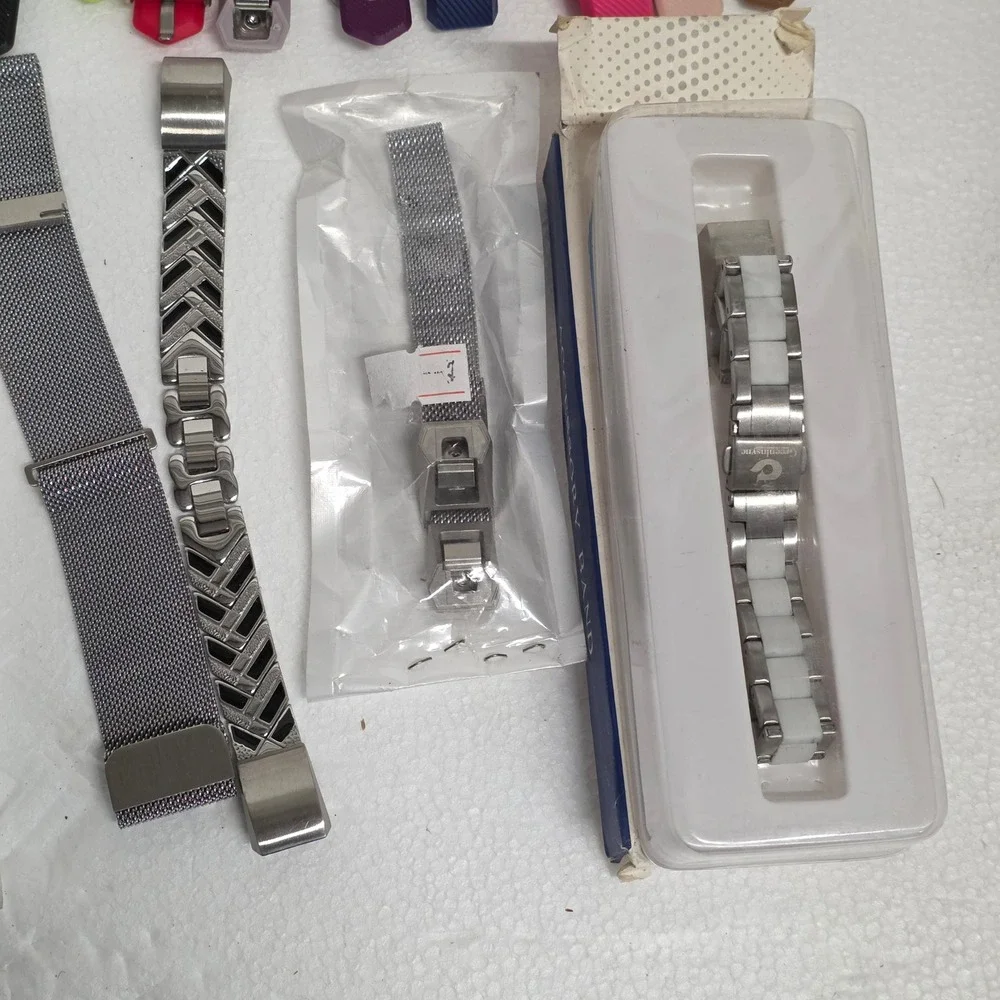 Lot of 30+ Smartwatch Bands for Fitbit Apple Watch Silicone Mesh Metal Mixed